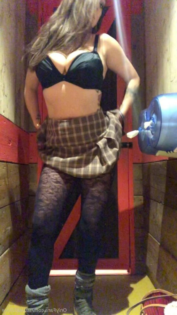Suzie Love [ suzie212love ] Onlyfans leaked photo 7915834 on Hotleaks.tv
