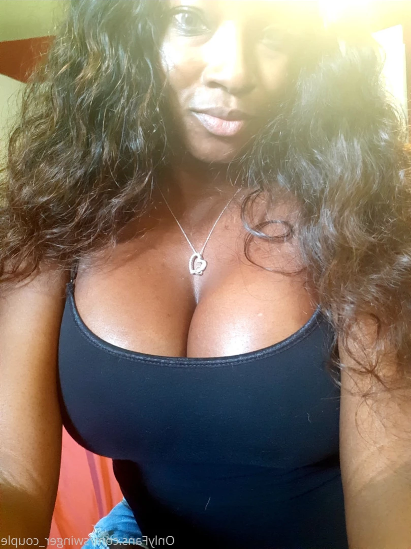 swinger_couple Onlyfans leaked photo 11056335 on Hotleaks.tv