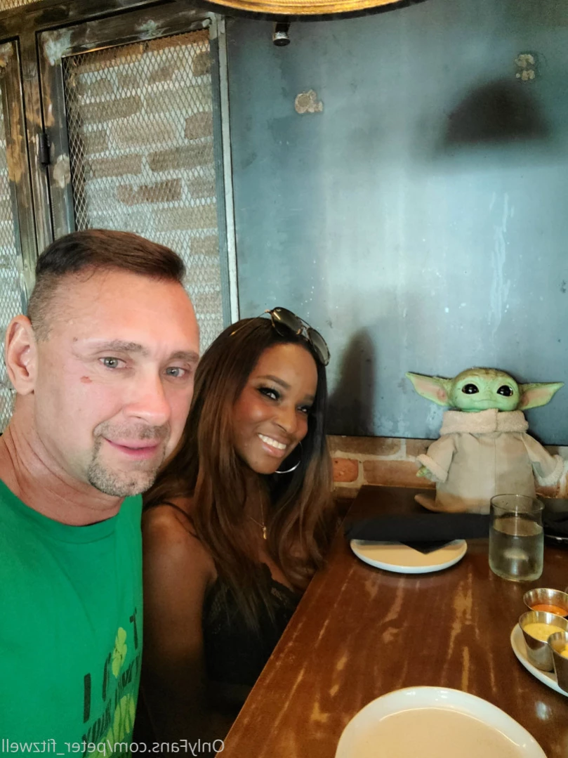 swinger_couple Onlyfans leaked photo 14108500 on Hotleaks.tv