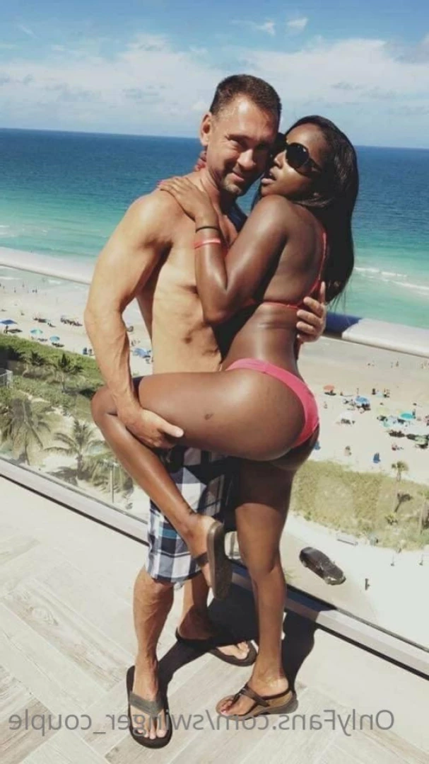 swinger_couple Onlyfans leaked photo 14216304 on Hotleaks.tv