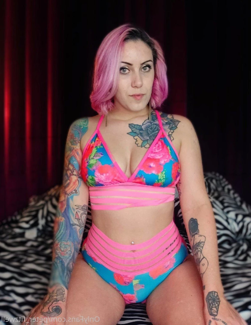 swinger_couple Onlyfans leaked photo 14613048 on Hotleaks.tv