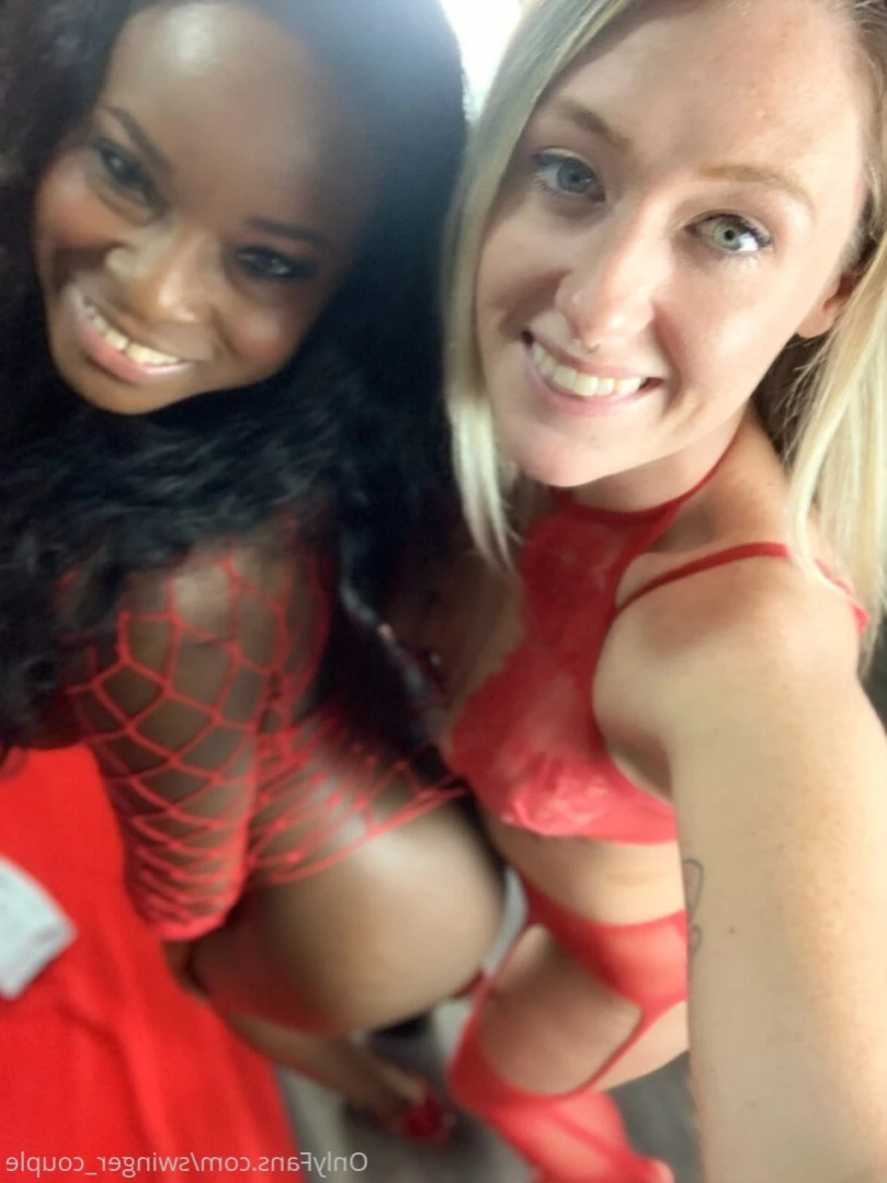swinger_couple Onlyfans leaked photo 15001353 on Hotleaks.tv