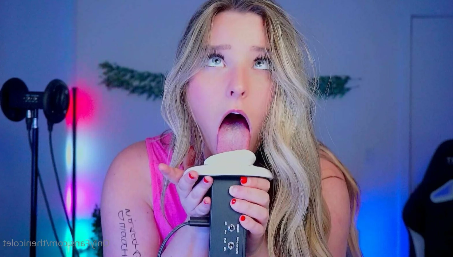 Nicole [ thenicolet ] Onlyfans leaked photo 15585093 on Hotleaks.tv