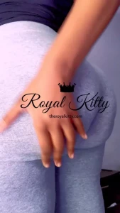 The Royal Kitty [ theroyalkitty ] Onlyfans leaked video 5929168 on Hotleaks.tv