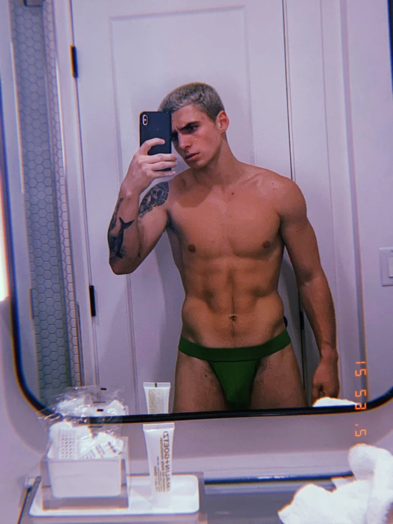 Zach Clayton [ zachclayton ] Onlyfans leaked photo 4702297 on Hotleaks.tv