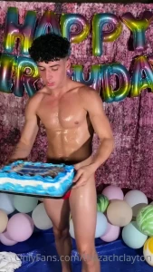 10553902