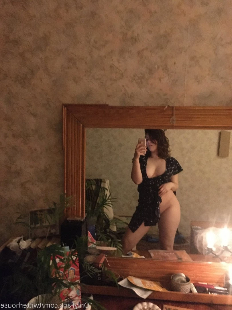 леночка [ twitterhouse ] Onlyfans leaked photo 4701968 on Hotleaks.tv