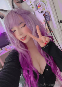 16901805