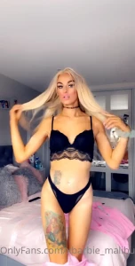 ♡TS 𝐁𝐚𝐫𝐛𝐢𝐞 ♡ [ xbarbie_malibux ] Onlyfans leaked video 8606938 on Hotleaks.tv