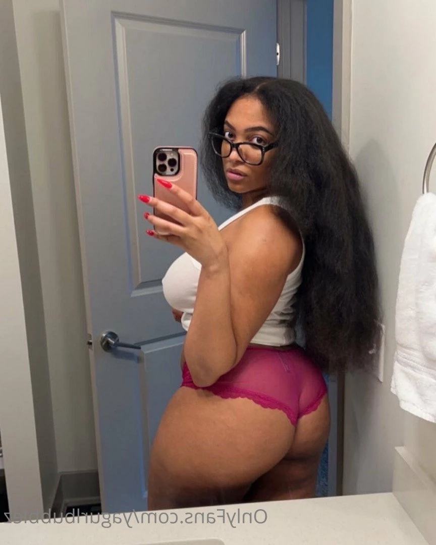 Queen Bubbz [ yagurlbubblez ] Onlyfans leaked photo 4698886 on Hotleaks.tv