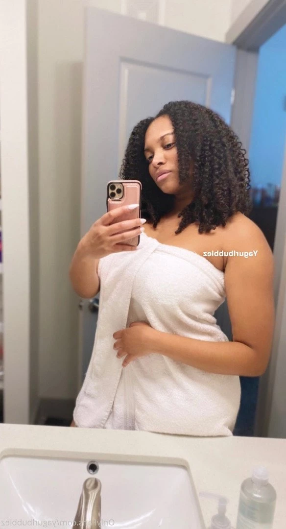 Queen Bubbz [ yagurlbubblez ] Onlyfans leaked photo 4700359 on Hotleaks.tv