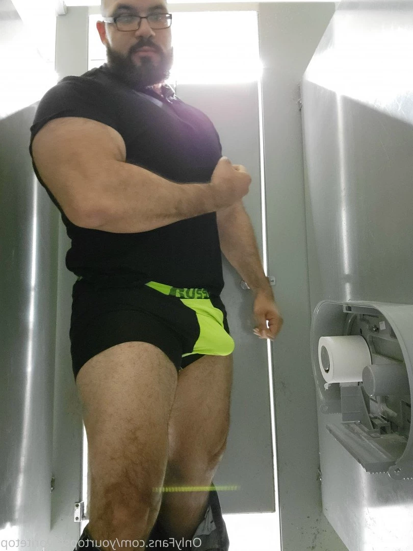 Your Top's Favorite Top [ yourtopsfavoritetop ] Onlyfans leaked photo 4697381 on Hotleaks.tv