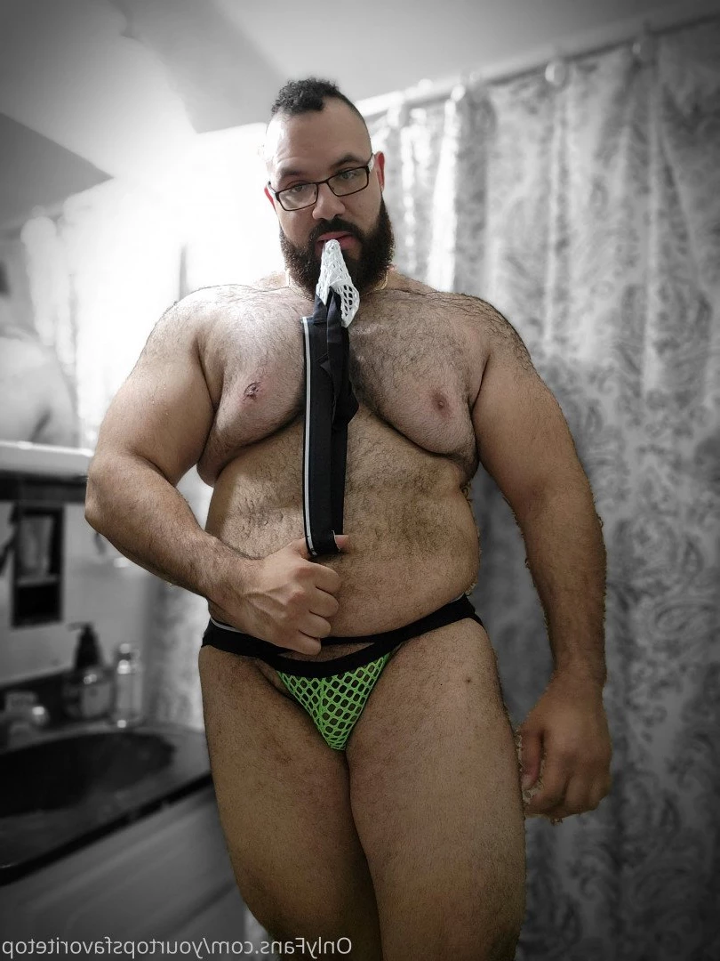 Your Top's Favorite Top [ yourtopsfavoritetop ] Onlyfans leaked photo 4697421 on Hotleaks.tv