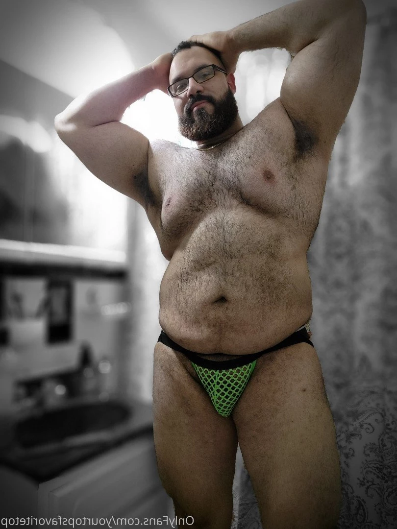 Your Top's Favorite Top [ yourtopsfavoritetop ] Onlyfans leaked photo 4697536 on Hotleaks.tv