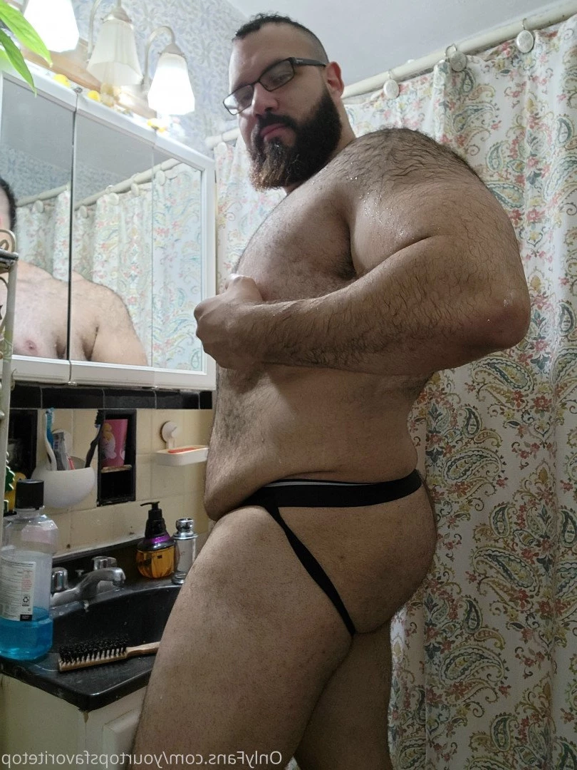 Your Top's Favorite Top [ yourtopsfavoritetop ] Onlyfans leaked photo 4697765 on Hotleaks.tv