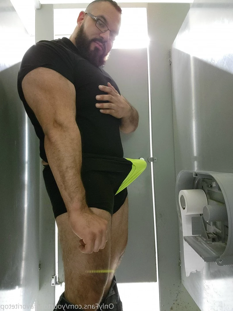 Your Top's Favorite Top [ yourtopsfavoritetop ] Onlyfans leaked photo 4698126 on Hotleaks.tv