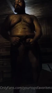 Your Top's Favorite Top [ yourtopsfavoritetop ] Onlyfans leaked video 5935221 on Hotleaks.tv