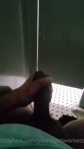 Your Top's Favorite Top [ yourtopsfavoritetop ] Onlyfans leaked video 5935513 on Hotleaks.tv