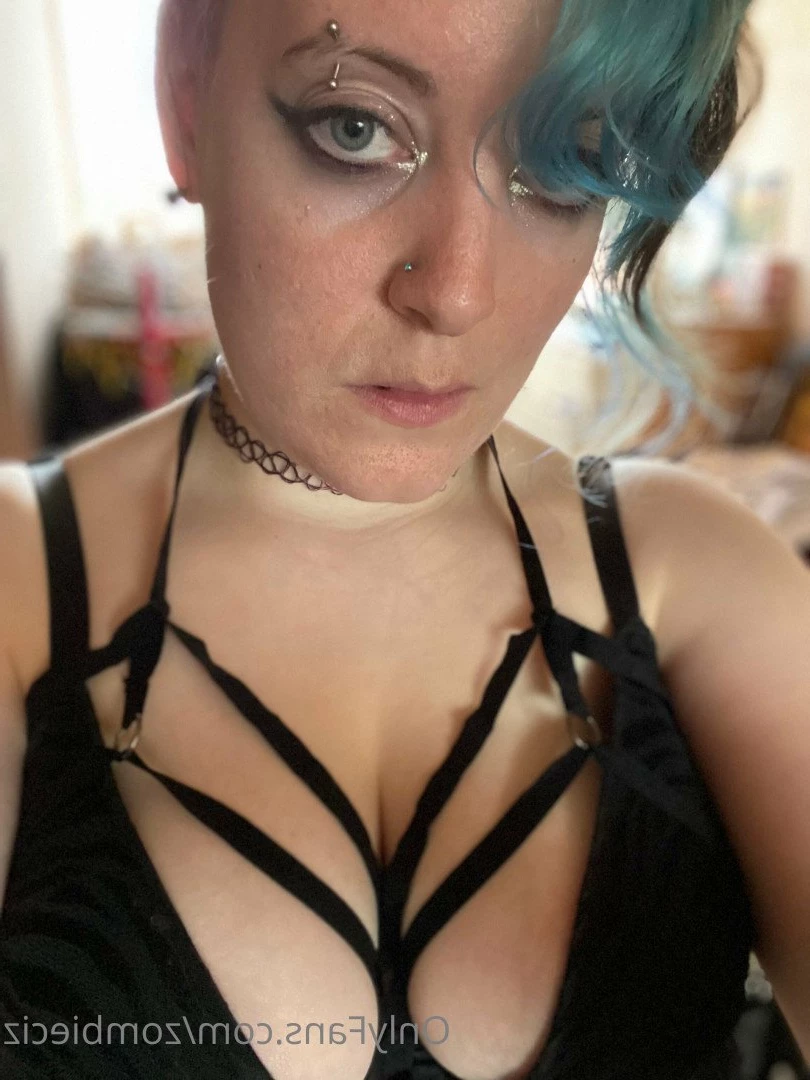 zombieciz Onlyfans leaked photo 4696929 on Hotleaks.tv