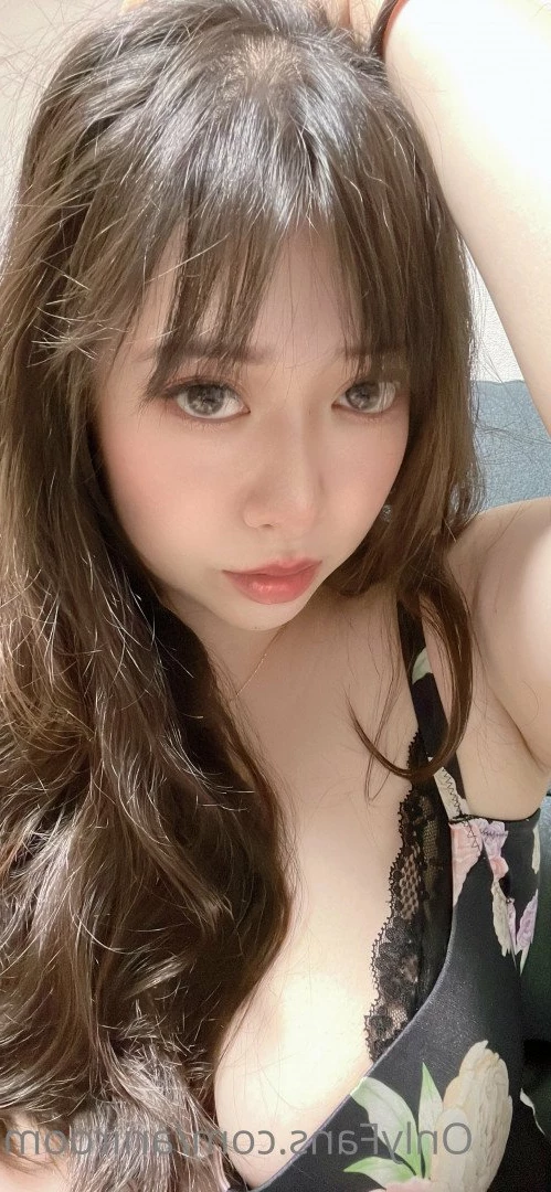Ari [ ariiroom ] Onlyfans leaked photo 4878973 on Hotleaks.tv