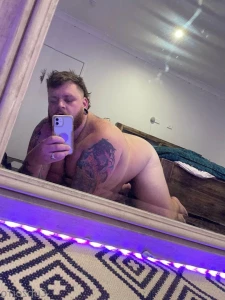 4878576