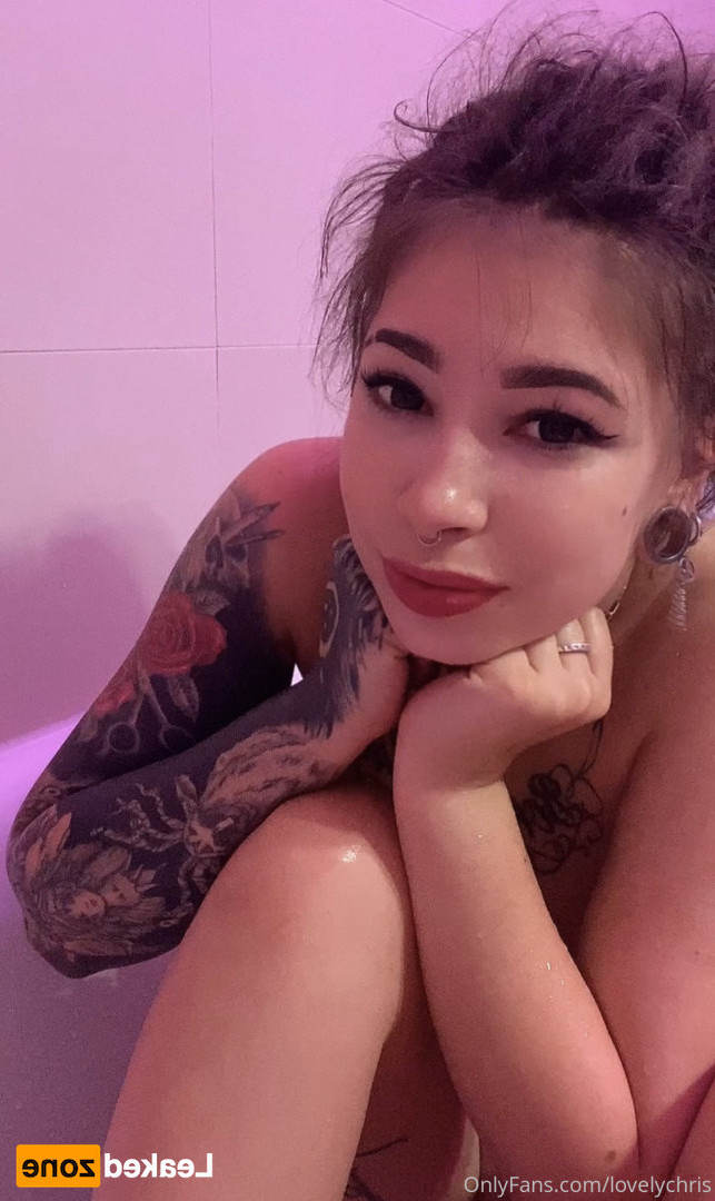 YOUR JIZZ BUCKET 😈😈😈 [ lovelychris ] Onlyfans leaked photo 16769255 on Hotleaks.tv