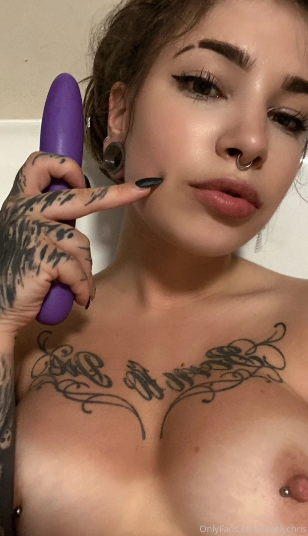 YOUR JIZZ BUCKET 😈😈😈 [ lovelychris ] Onlyfans leaked photo 16769323 on Hotleaks.tv