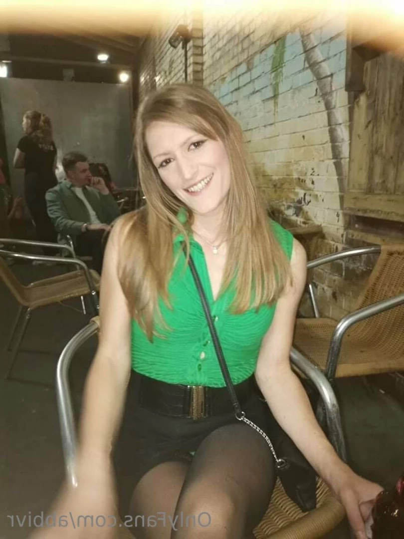 Abbi [ abbivr ] Onlyfans leaked photo 6476608 on Hotleaks.tv