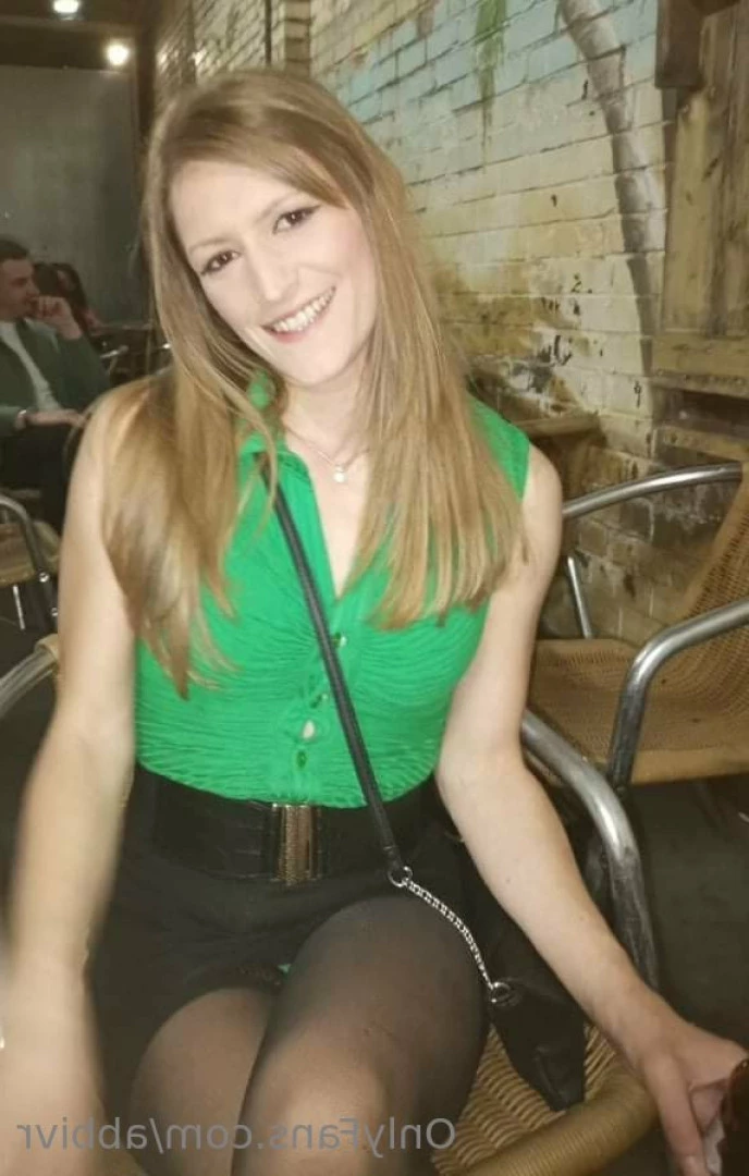 Abbi [ abbivr ] Onlyfans leaked photo 6476974 on Hotleaks.tv