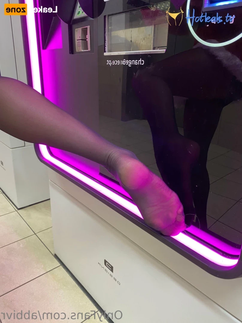 Abbi [ abbivr ] Onlyfans leaked photo 14827940 on Hotleaks.tv