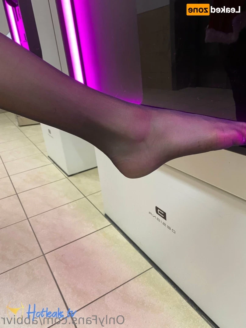 Abbi [ abbivr ] Onlyfans leaked photo 15857675 on Hotleaks.tv