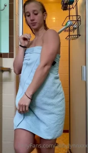8606697