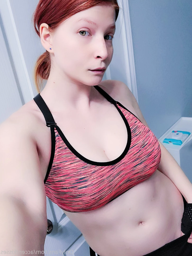 Kisses [ accentkisses ] Onlyfans leaked photo 10505595 on Hotleaks.tv