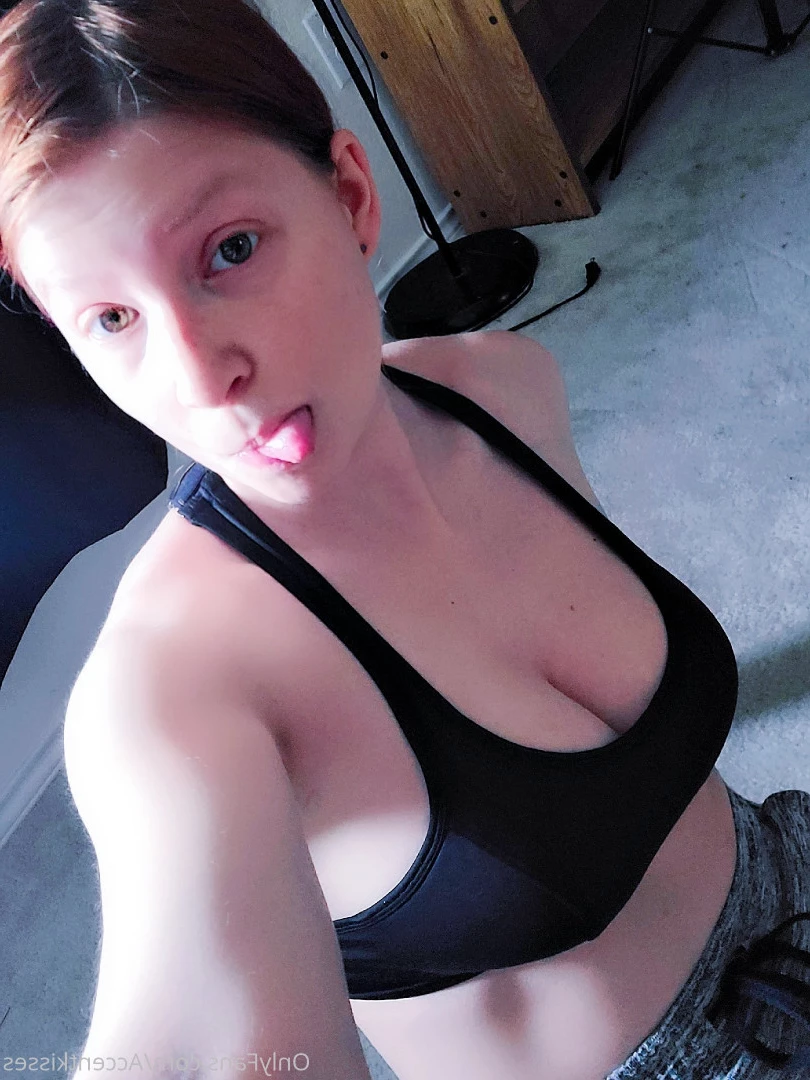 Kisses [ accentkisses ] Onlyfans leaked photo 10506080 on Hotleaks.tv