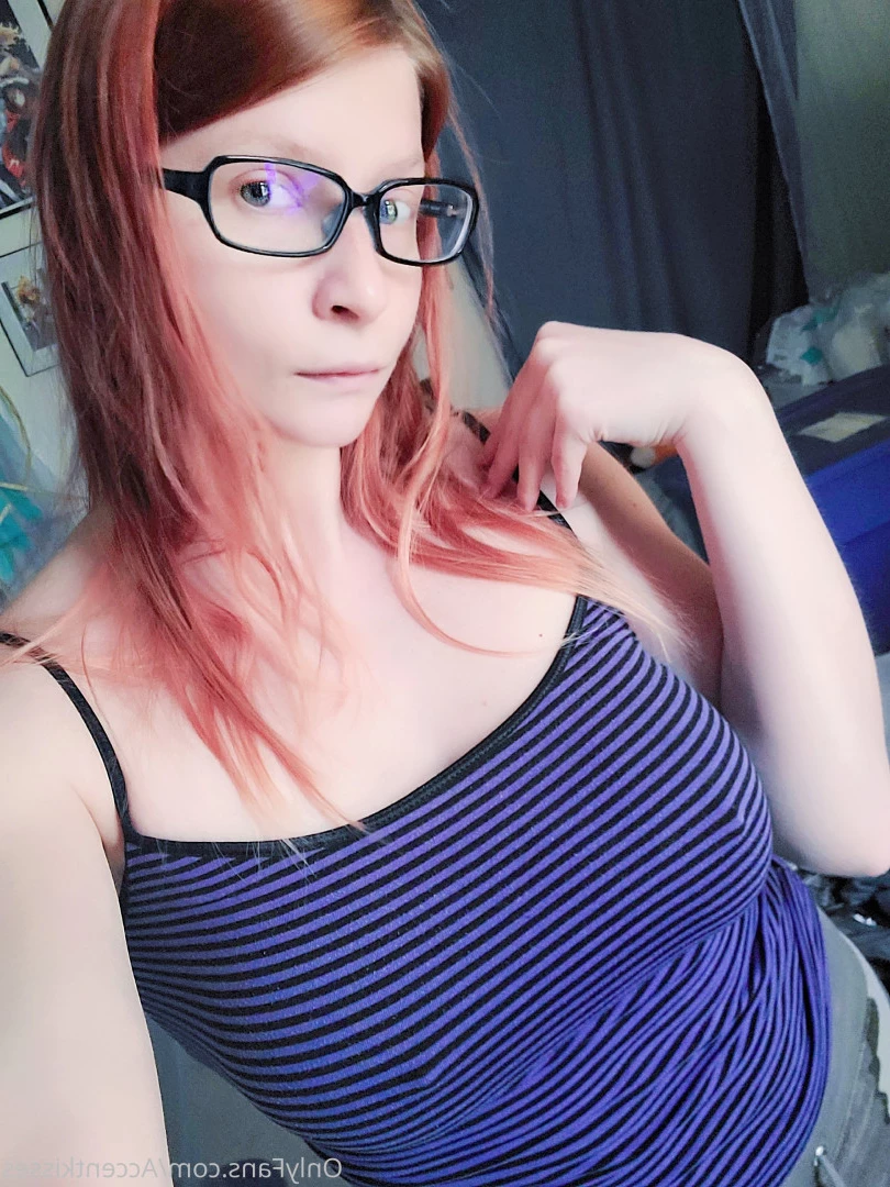 Kisses [ accentkisses ] Onlyfans leaked photo 10506110 on Hotleaks.tv