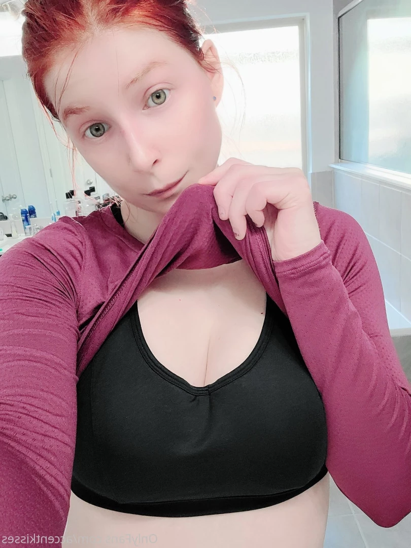 Kisses [ accentkisses ] Onlyfans leaked photo 10507983 on Hotleaks.tv
