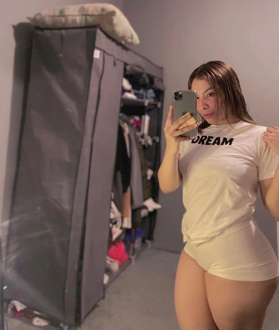 is.juli [ julay1317 ] Onlyfans leaked photo 564956 on Hotleaks.tv