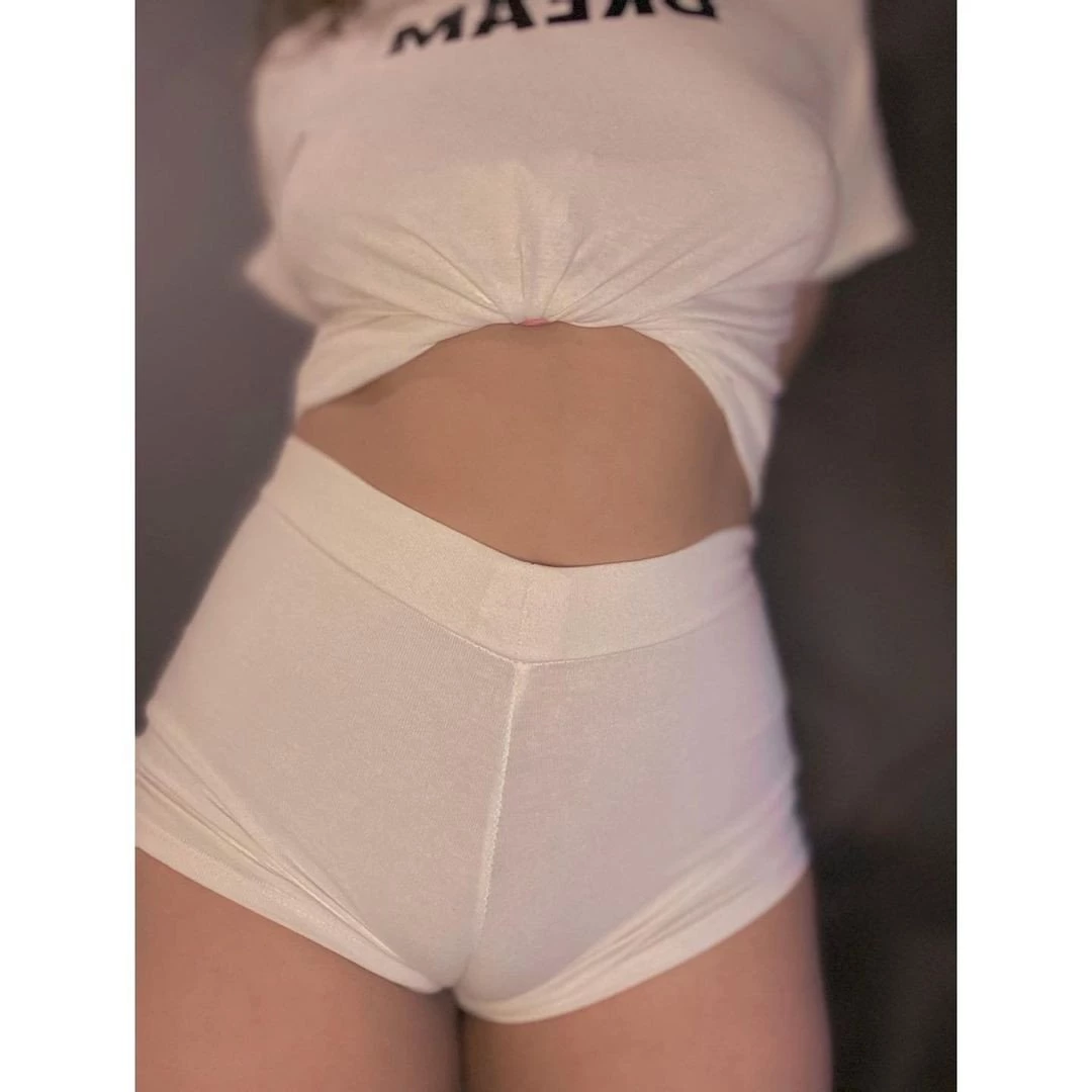 is.juli [ julay1317 ] Onlyfans leaked photo 564958 on Hotleaks.tv