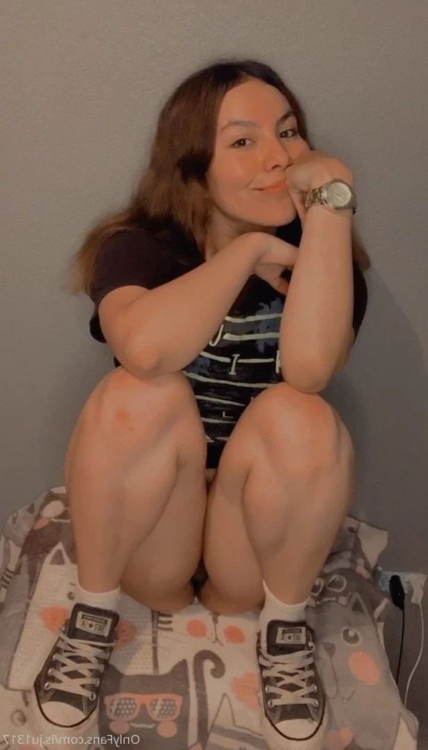 is.juli [ julay1317 ] Onlyfans leaked photo 565075 on Hotleaks.tv