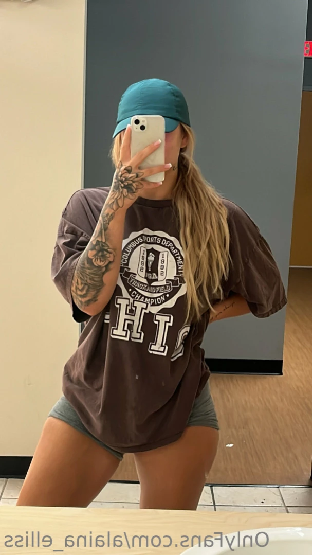 Alaina [ alaina_elliss ] Onlyfans leaked photo 11680445 on Hotleaks.tv