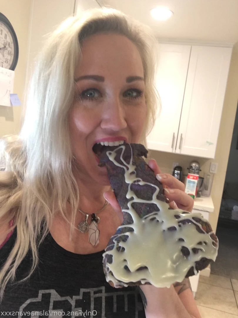 Alana Evans [ alanaevansxxx ] Onlyfans leaked photo 6778522 on Hotleaks.tv