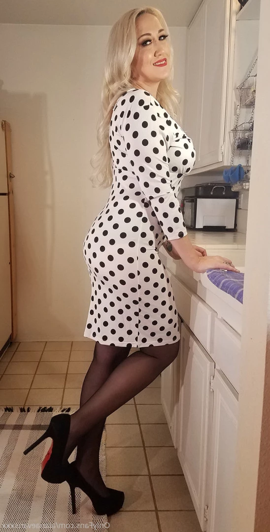 Alana Evans [ alanaevansxxx ] Onlyfans leaked photo 6779359 on Hotleaks.tv