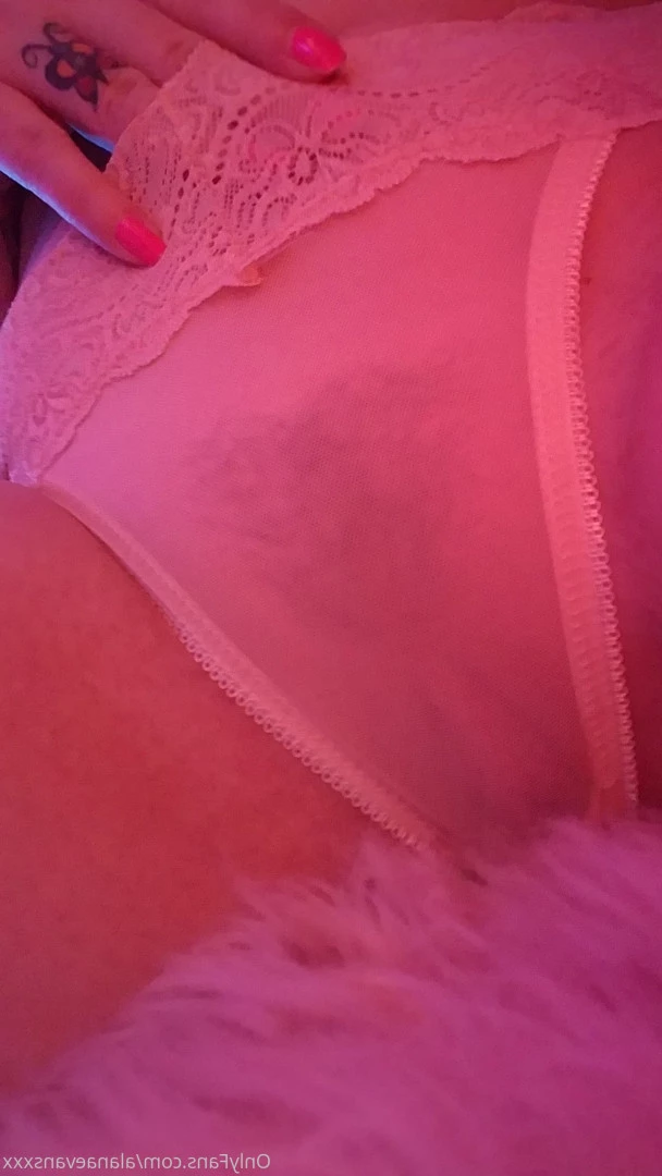 Alana Evans [ alanaevansxxx ] Onlyfans leaked photo 6789095 on Hotleaks.tv