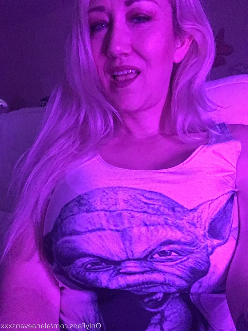 Alana Evans [ alanaevansxxx ] Onlyfans leaked photo 6789909 on Hotleaks.tv