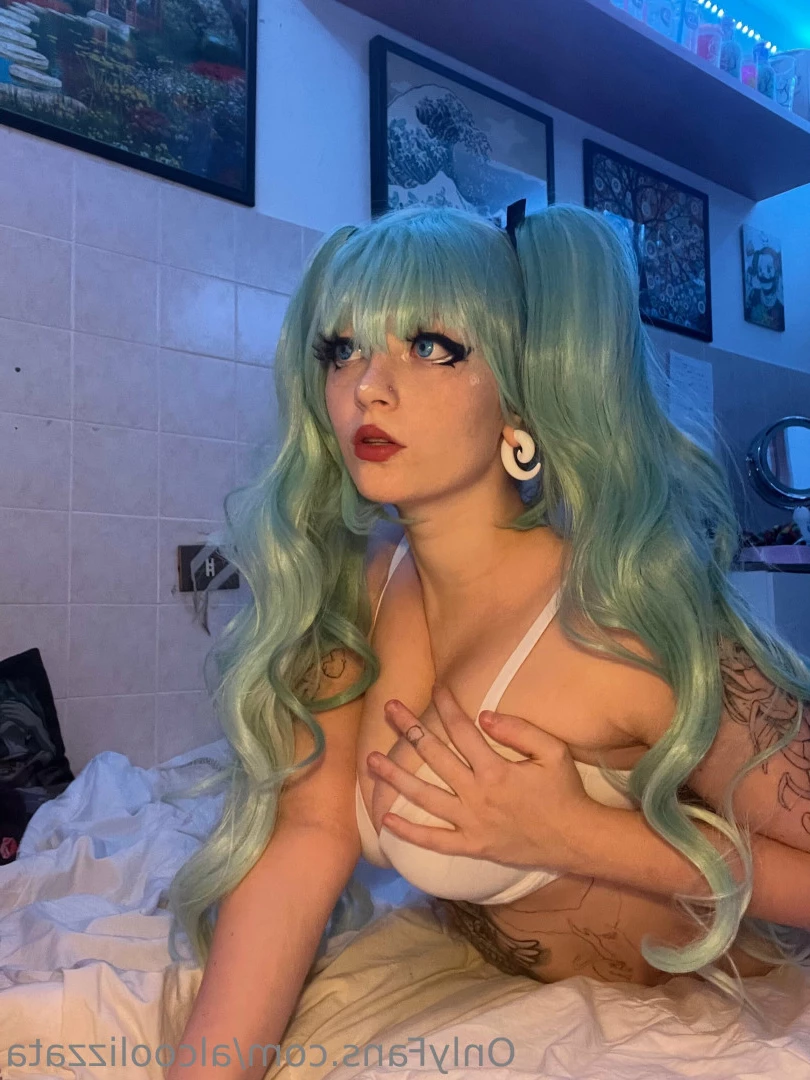 Alcoolizzata • TOP 1.5% [ alcoolizzata ] Onlyfans leaked photo 10670306 on Hotleaks.tv