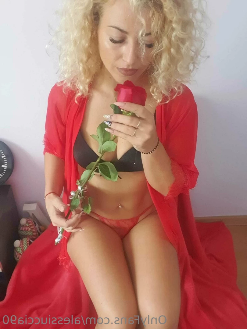 Alessia [ alessiuccia90 ] Onlyfans leaked photo 7582490 on Hotleaks.tv