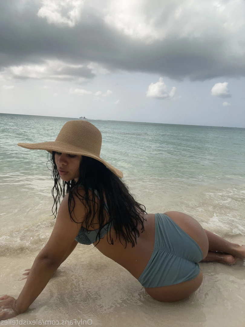 Alexis [ alexisbtelles ] Onlyfans leaked photo 7655834 on Hotleaks.tv