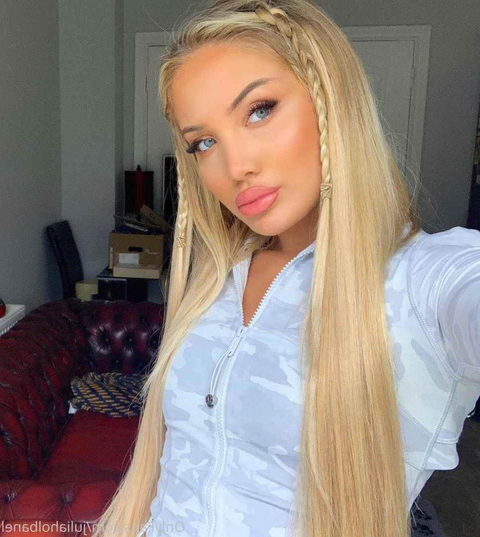 Julia [ juliaholbanel ] Onlyfans leaked photo 565456 on Hotleaks.tv