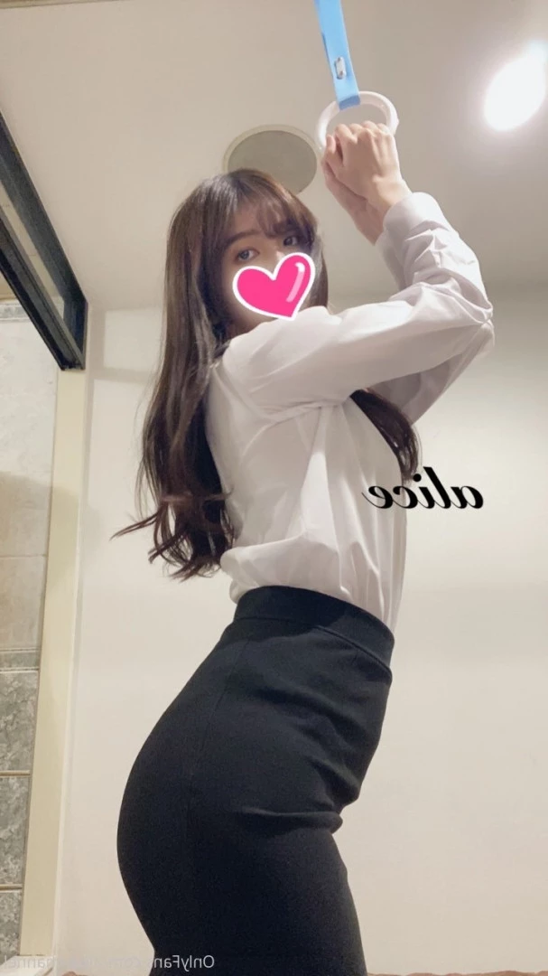 Alice [ alice_monthly_fans ] Onlyfans leaked photo 7723844 on Hotleaks.tv