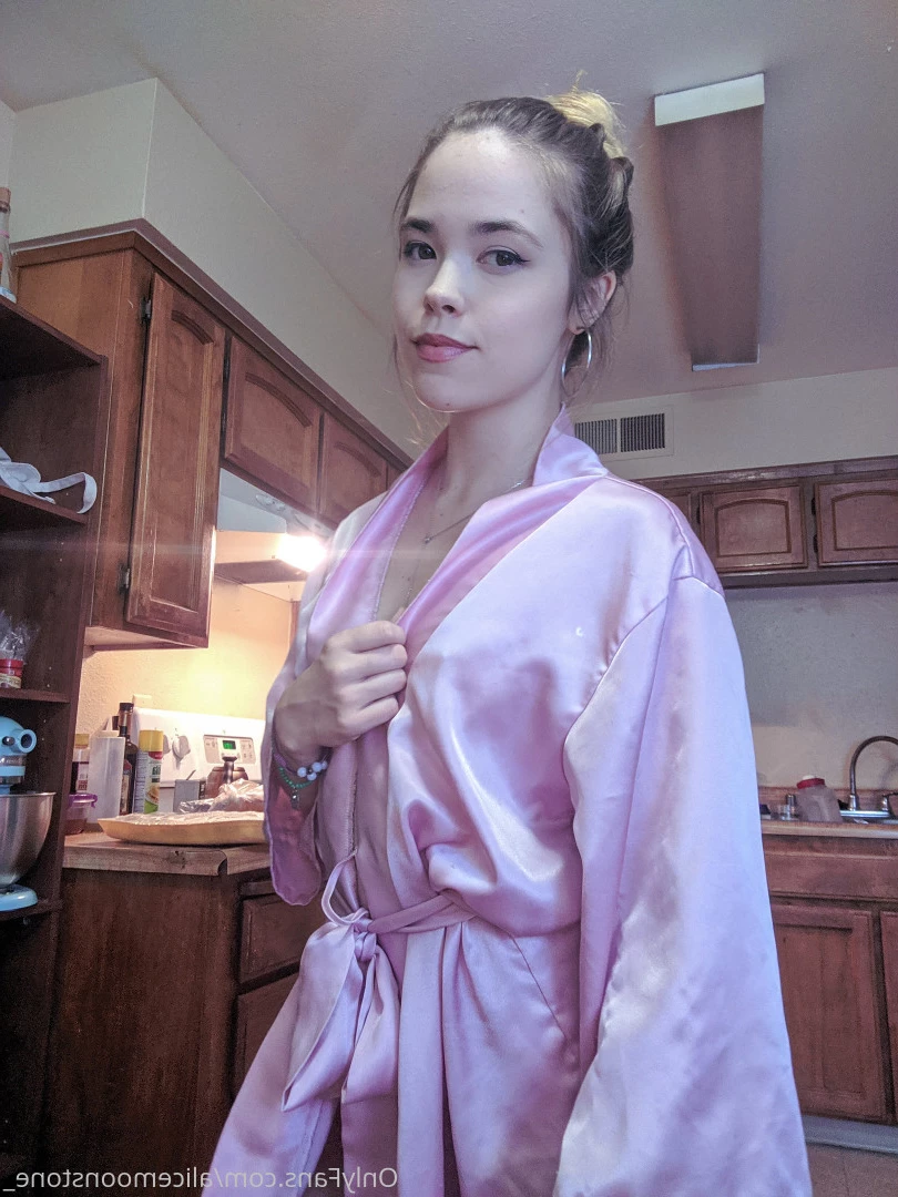 Alice Moonstone 🌒 [ alicemoonstone_ ] Onlyfans leaked photo 7579582 on Hotleaks.tv